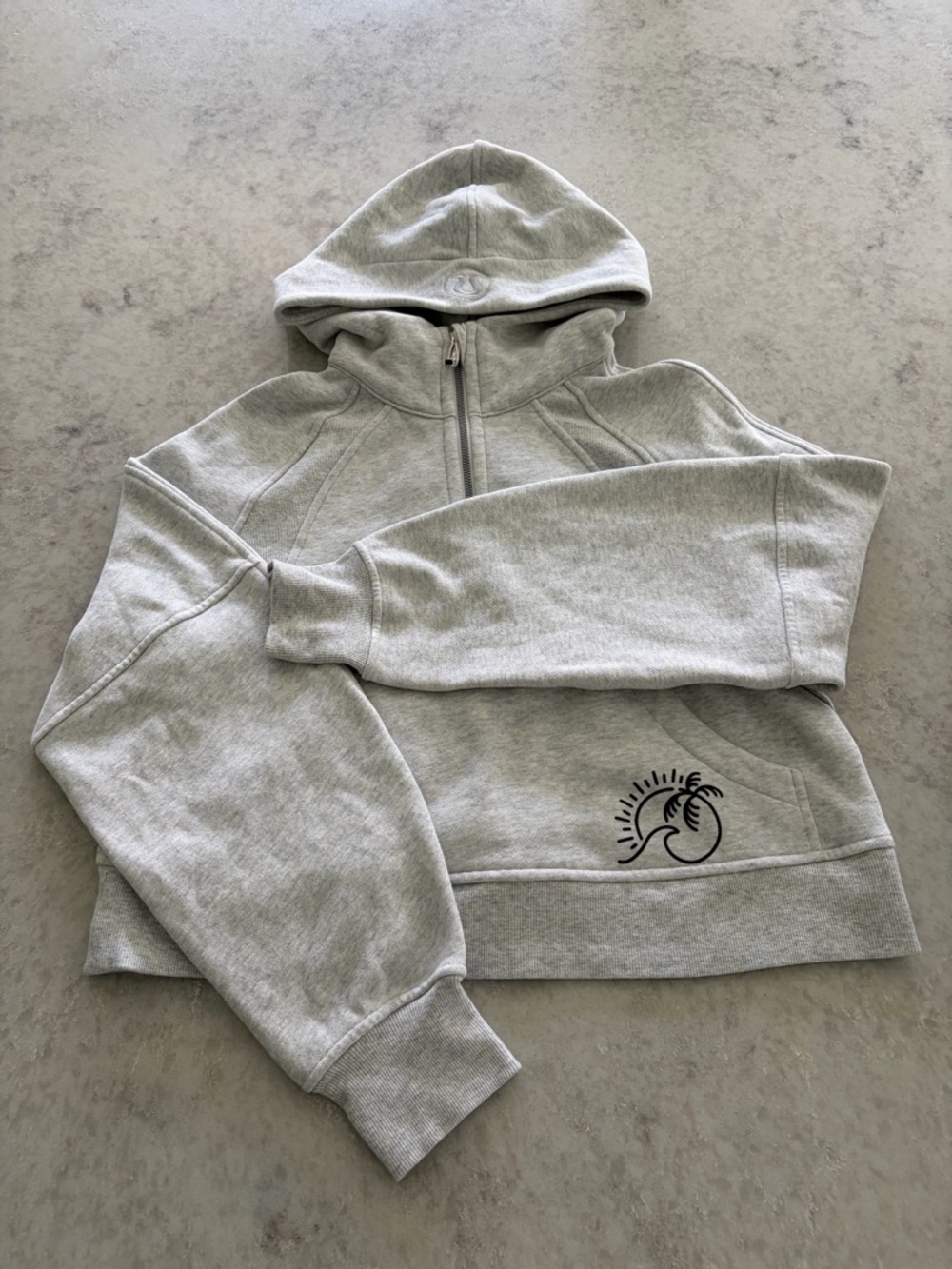 Lululemon Hawaii Tropical Graphic Scuba Half-Zip Hoodie in Gray - Size XS/S